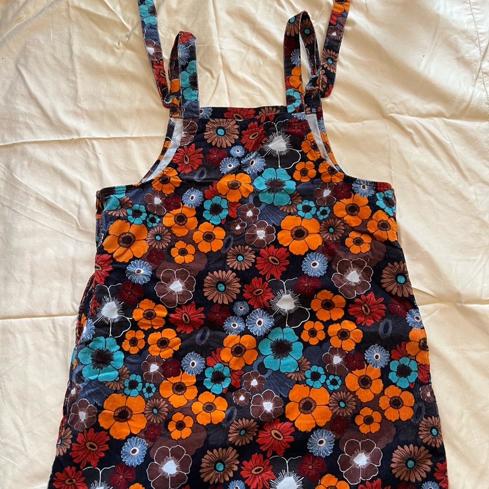 Lucy & Yak Floral Corduroy Midi Dress in Black, Orange, Red, Blue, Brown - Picture 4 of 6